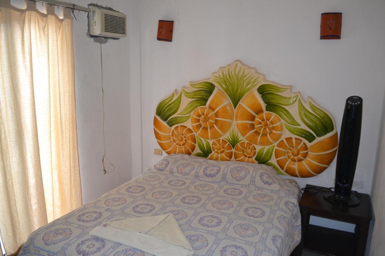 Casa Ana Ruth Hotel บูเซเรียส ภายนอก รูปภาพ